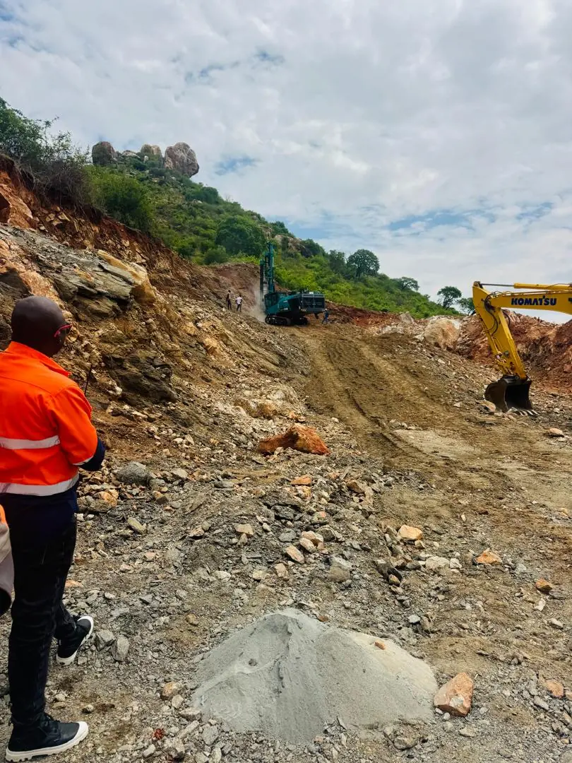 Rock drilling and earthworks under supervision